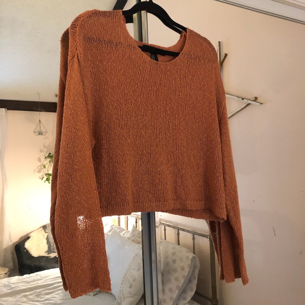 Loose Knit Cropped Sweater